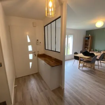 Création d'un meuble d'entrée et d'une verrière